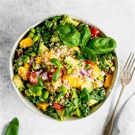 Top 10 Nutritious Kale Salad Recipes with Quinoa and Lemon Vinaigrette