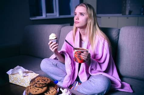 Comprehensive Guide to Binge Eating Disorder: Coping Strategies and Effective Treatments for Weight Management